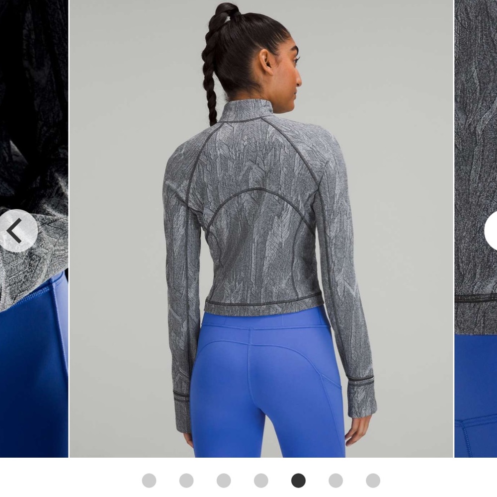 Lululemon It’s Rulu Run Cropped Half Zip. Size 2.